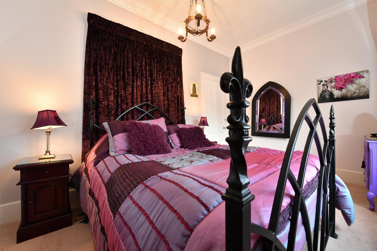 Heritage Bed And Breakfast Calne Exterior foto